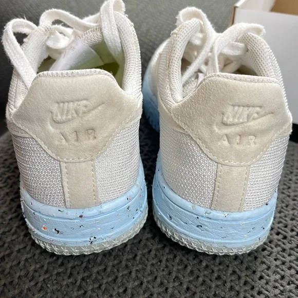 Nike women’s - Picture 3 of 10